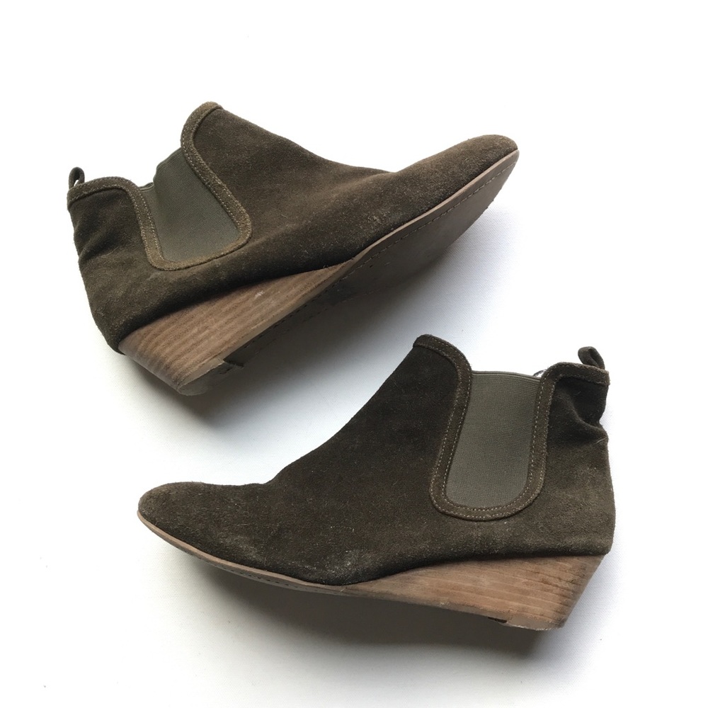 Pilcro and the Letterpress Inclined Chelsea Bootie